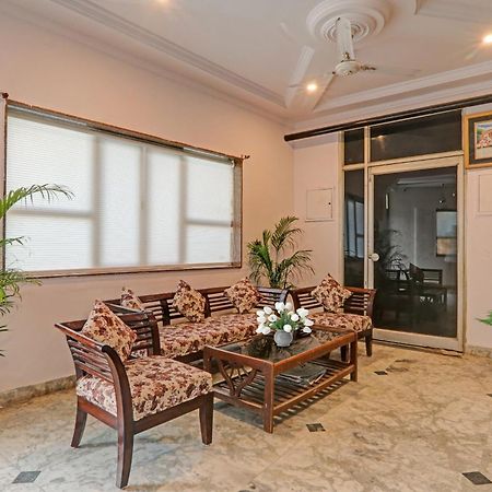 Collection O 90957 Hotel Premier Lucknow Exterior foto