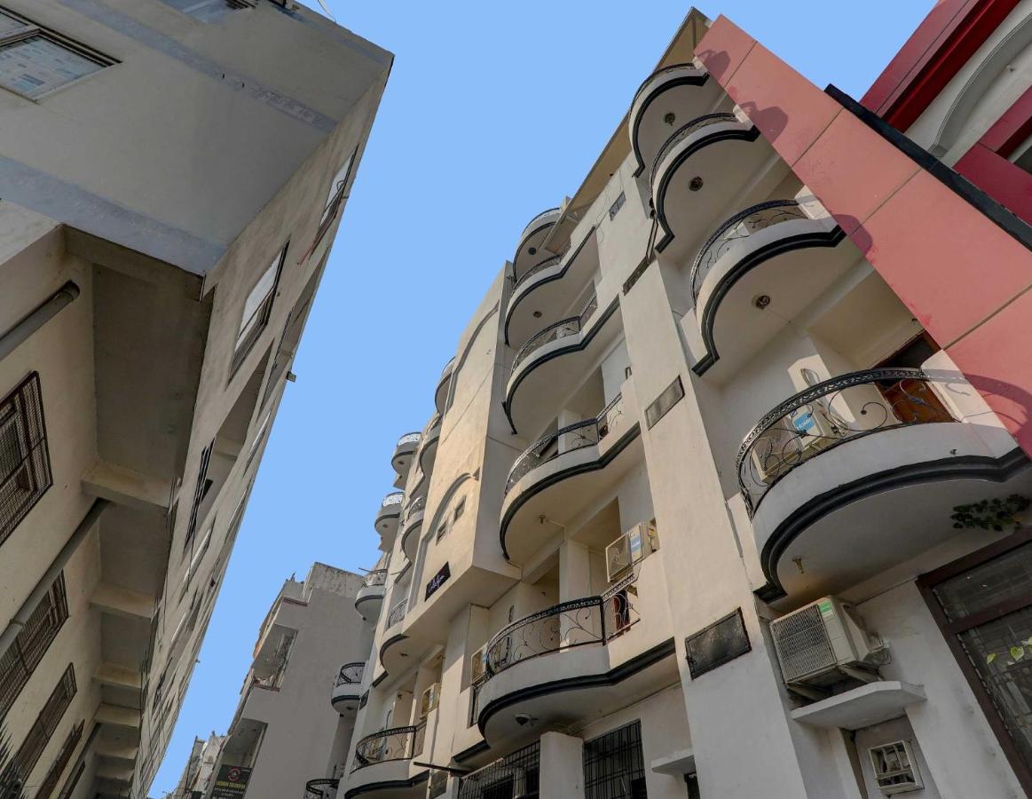 Collection O 90957 Hotel Premier Lucknow Exterior foto