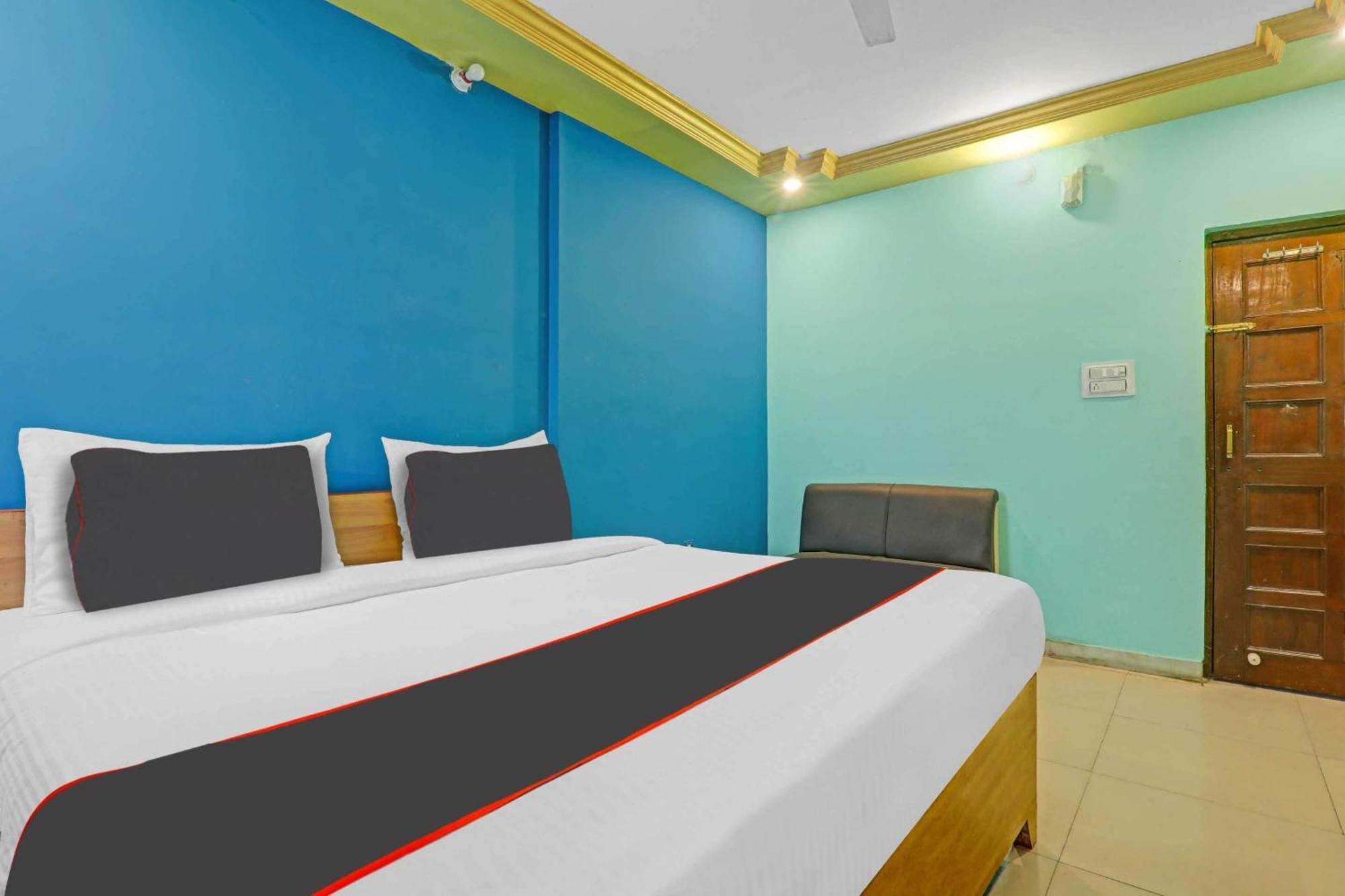 Collection O 90957 Hotel Premier Lucknow Exterior foto