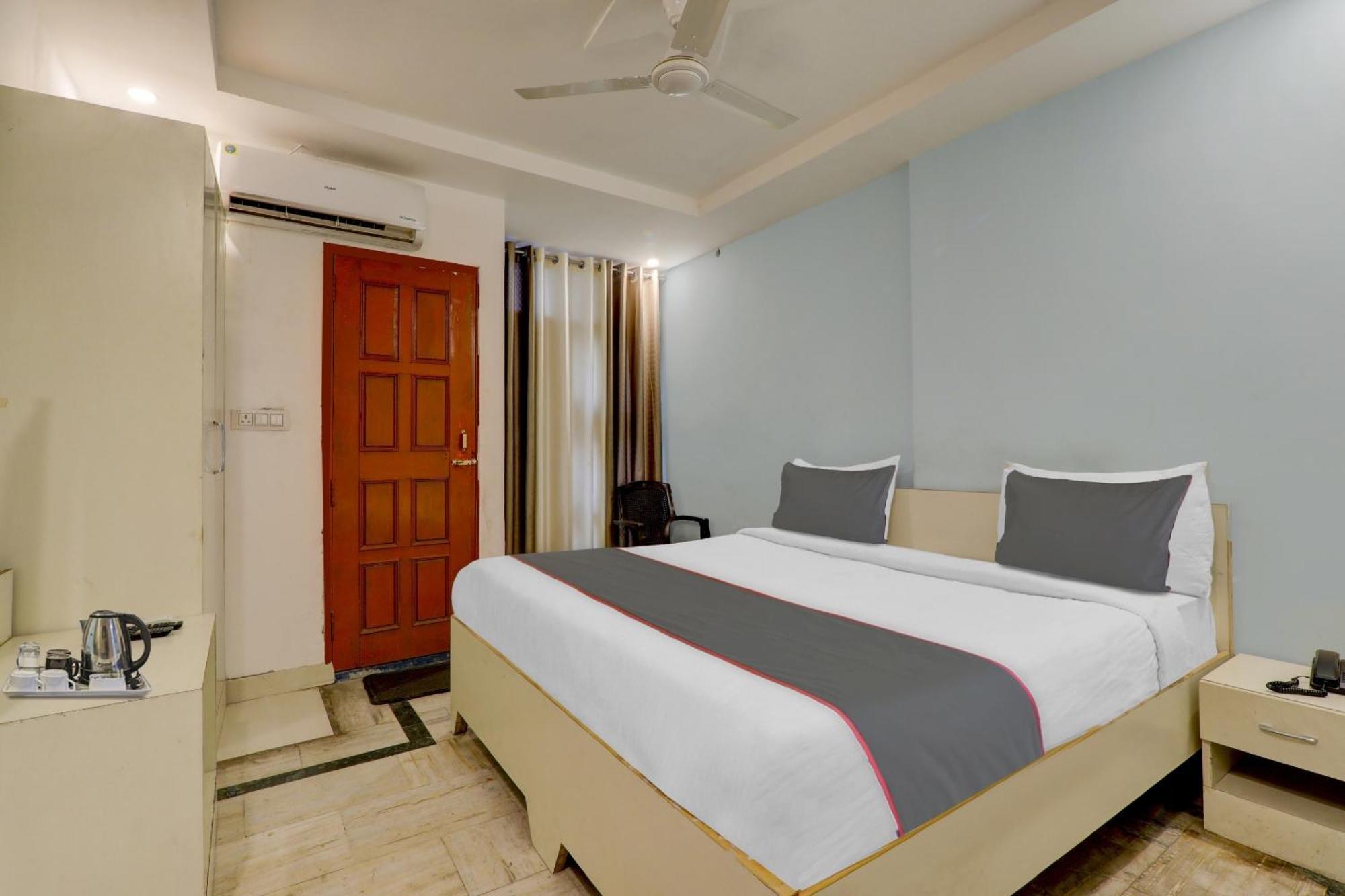 Collection O 90957 Hotel Premier Lucknow Exterior foto